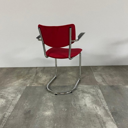 Les 6x Dutch Originals De Wit 3011 avec chrome brillant et accoudoirs en bakélite noire. Tissu côtelé Manchester couleur 4