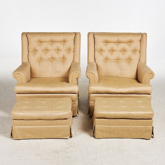 Image 1 of Poltrone con poggiapiedi coordinati (coppia) — Rivestimento in tessuto leggero — Set da salotto scandinavo rilassato