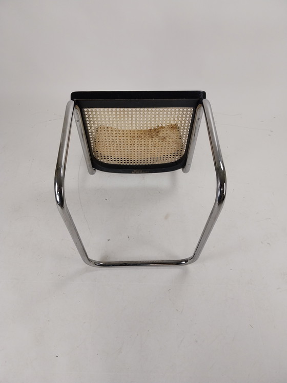 Image 1 of 2 x Marcel Breuer buisframe stoelen S32 door Thonet 1980's