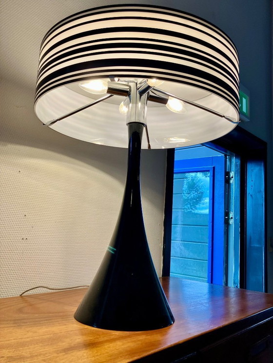 Image 1 of Lampada da tavolo Vibia