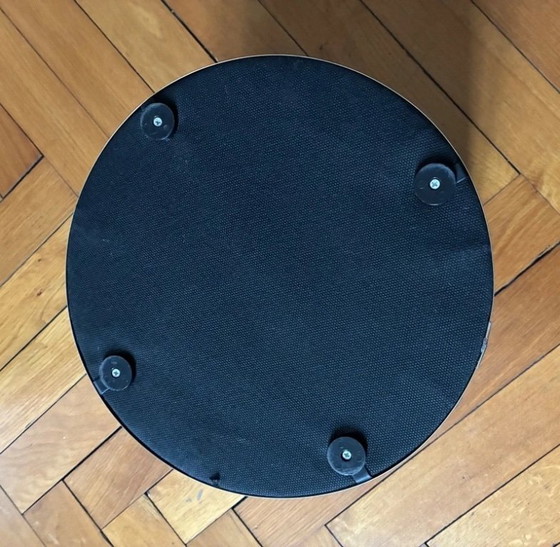 Image 1 of pouf cilindrico in velluto nero