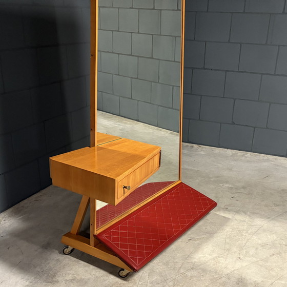 Image 1 of Specchio vintage su ruote – anni '60