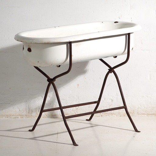 Bañera antigua de hierro esmaltado – Europa Central, circa 1950 #9