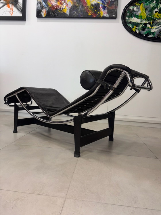 Chaise longue LC4 di Le Corbusier per Cassina, anni '90 – Pelle (photo 9 of 15)