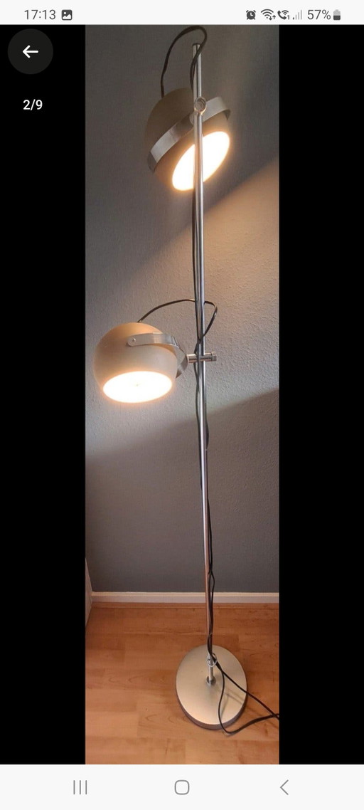 Lampadaire au design moderne du milieu du XXe siècle. Style futuriste. – vloerlampen, Iron, Metal (photo 2 of 9)
