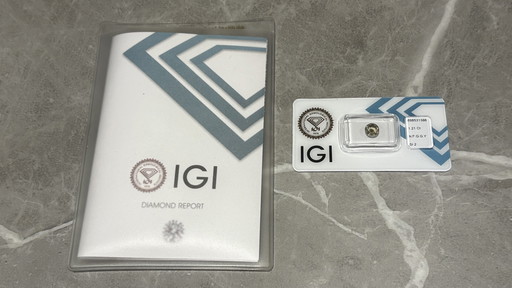 1.21 ct diamond - Fancy color - IGI certificate