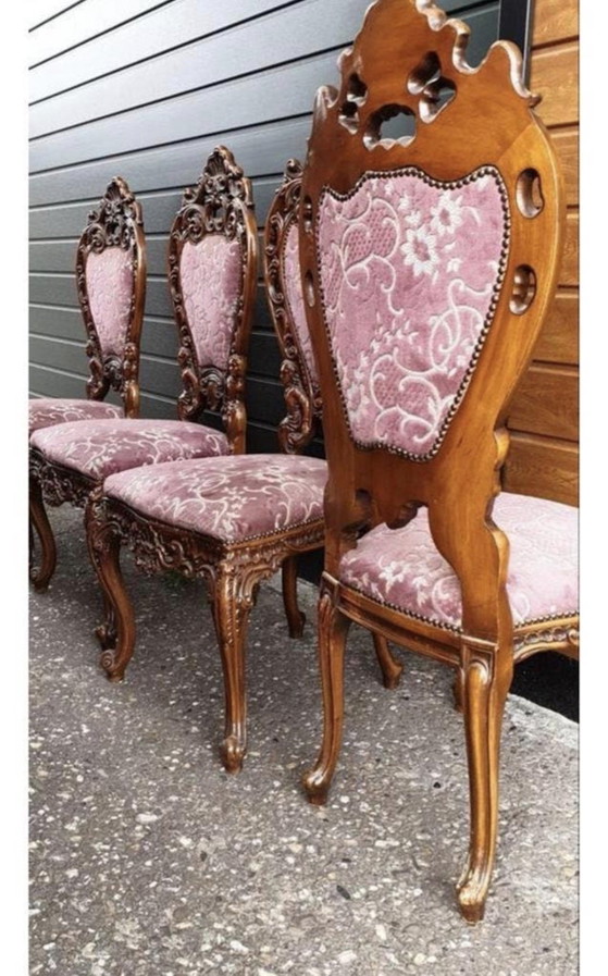 Image 1 of 4 chaises de salle à manger baroques