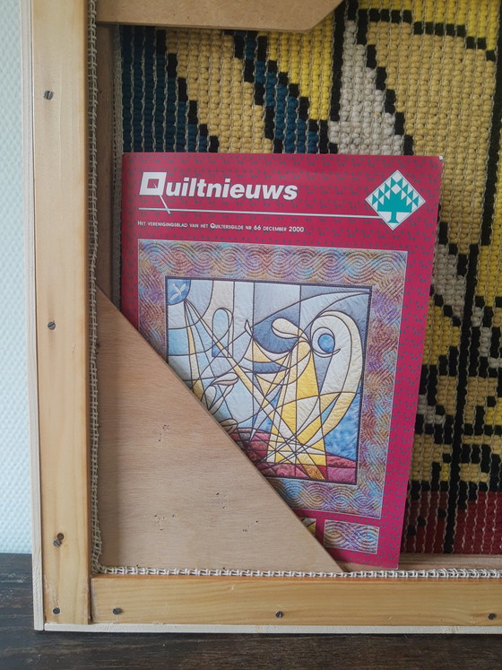 Image 1 of Wunderschönes, großes Retro-Textilkunstwerk aus Wolle aus Smyrna mit dem Titel „Verkündigung“.