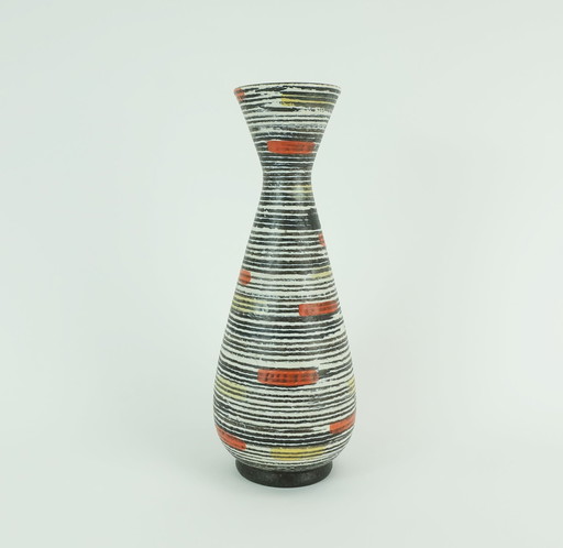 Élégant vase en céramique Jasba de style Mid Century Modern Début 1960S Modèle 130/30