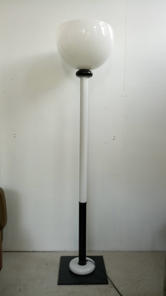 Image 1 of Rare glass floor lamp by Venini in Memphis style