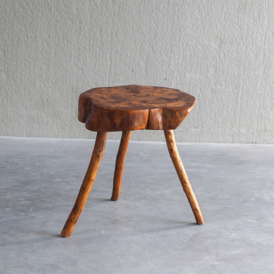 Vintage Franse bijzettafel van iepenhout in een koffer – Wood (photo 6 of 21)