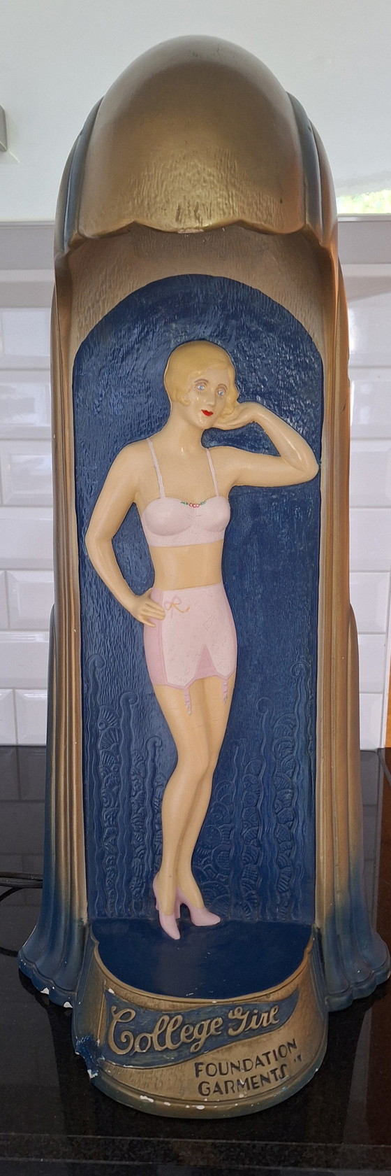 Image 1 of Vintage advertising object, lingerie model