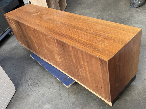 Image 1 of Wilhem Renz dressoir (opknapper boven) TEAK