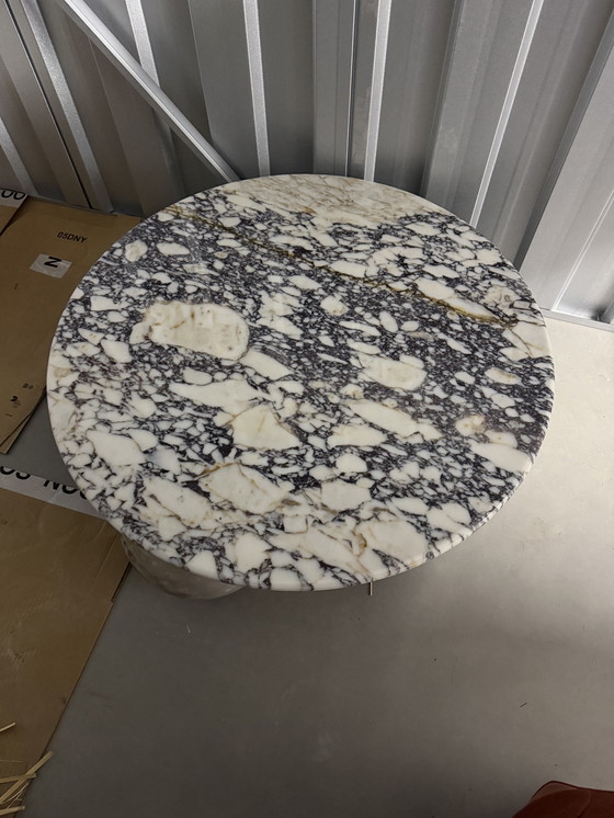 Image 1 of Viola Calacatta round marble coffee table