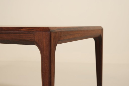 Mesa de centro de Johannes Andersen para CFC Silkeborg