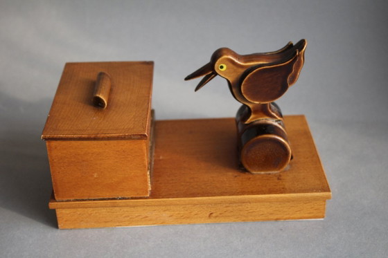 Distributeur de cigarettes vintage en bois en forme d'oiseau, datant des années 1950/60. – Objets déco, Wood (photo 2 of 8)