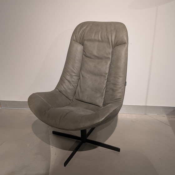 Image 1 of Gelderland 7405 swivel armchair