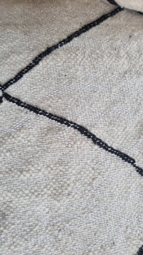 Vintage Berber Poef – Hockers en poefs, Wool (photo 7 of 8)