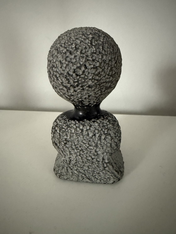 Image 1 of Statua Shona autentica – pietra serpentina scolpita a mano dallo Zimbabwe (12 cm, 538 g)