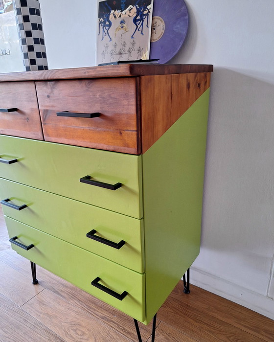 Image 1 of cómoda antigua