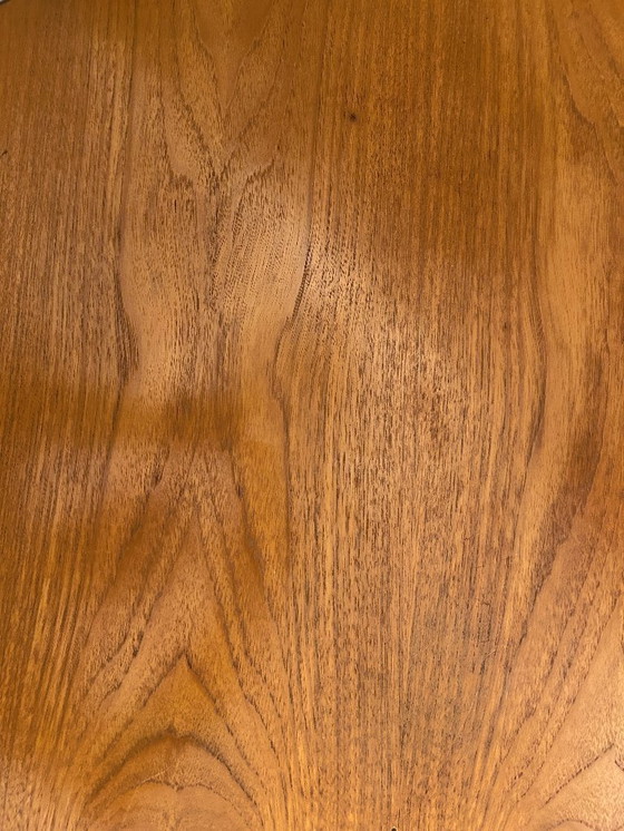 Image 1 of Vintage Tulpentafel in Hout