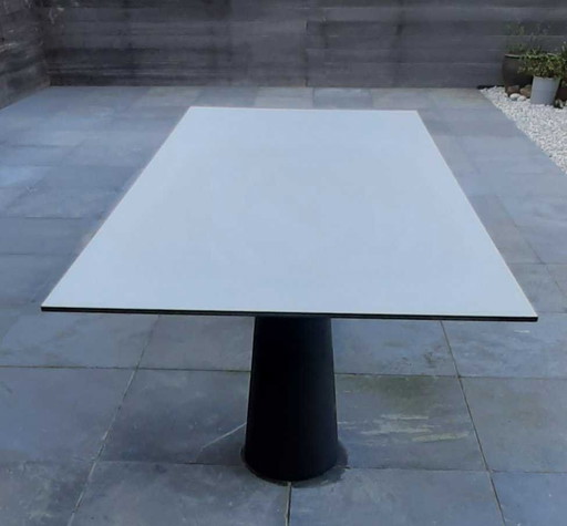 Moooi Container Garden Table / Terrace Table