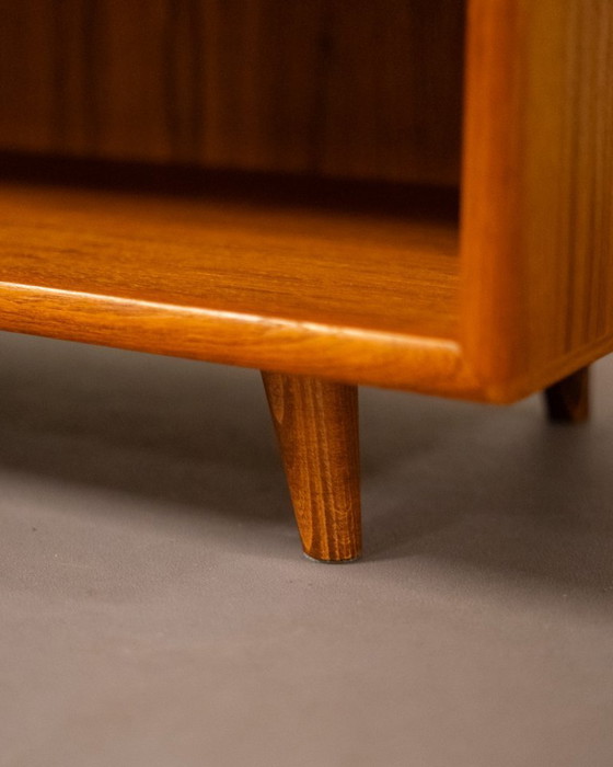 Image 1 of Estantería baja Mid Century de teca