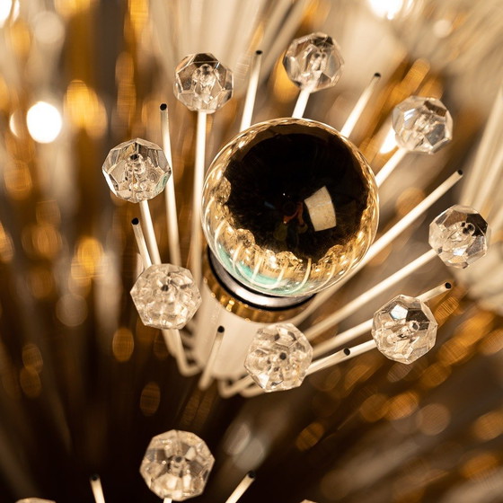 Image 1 of Splendido e raro lampadario Sputnik di Emil Stejnar.