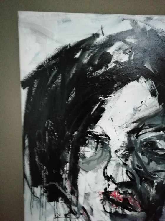 Image 1 of un peu négligé