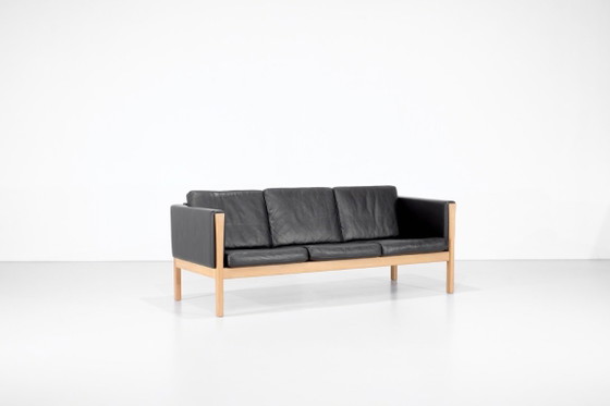 Image 1 of Sofa CH163 van Hans J. Wegner voor Carl Hansen & Son, Denemarken 1965