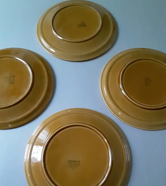 Image 1 of Borden Boch jaren'60 honingkleur