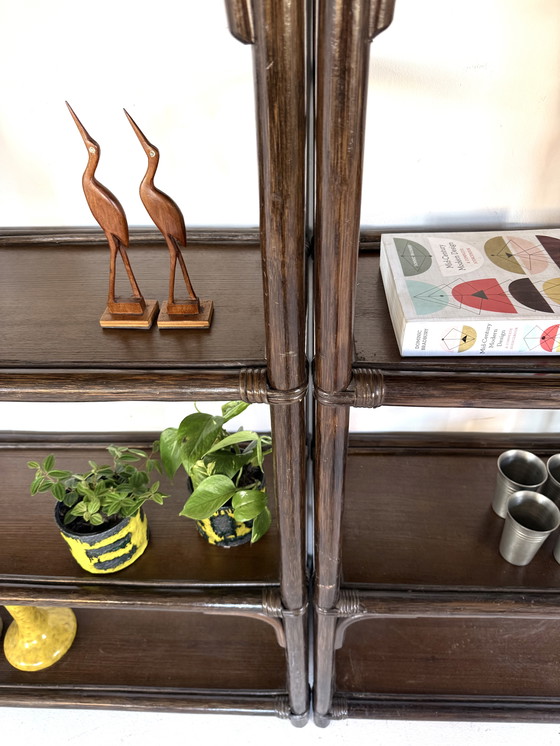 Image 1 of Set di 2 armadietti ad arco vintage in rattan degli anni '60