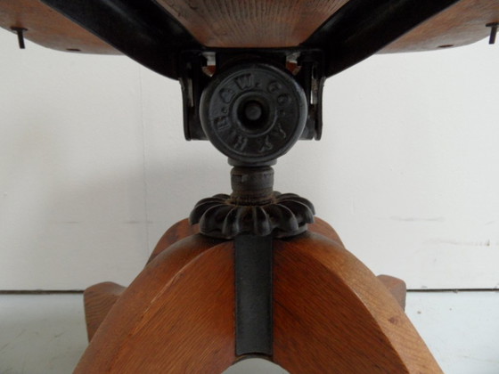 Antiker Drehstuhl für das Büro – Drehstühle, Holz (photo 8 of 11)