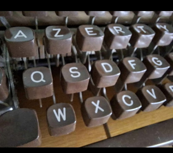 Image 1 of Machine à écrire Rheinmetall KST RDA 1960, machine à écrire vintage, style années 60