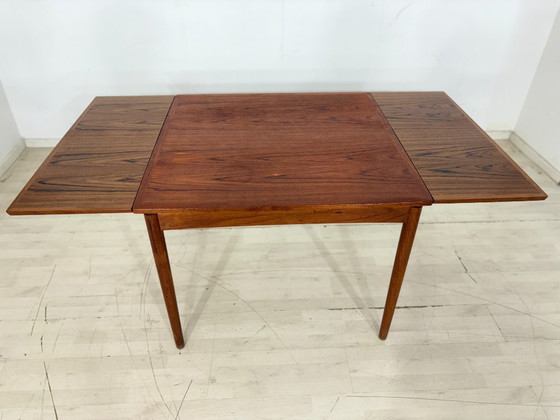 Image 1 of Deense teakhouten eettafel / Teakhouten eettafel uit de jaren 60 / Eettafel in mid-century stijl / Vintage teakhouten eettafel