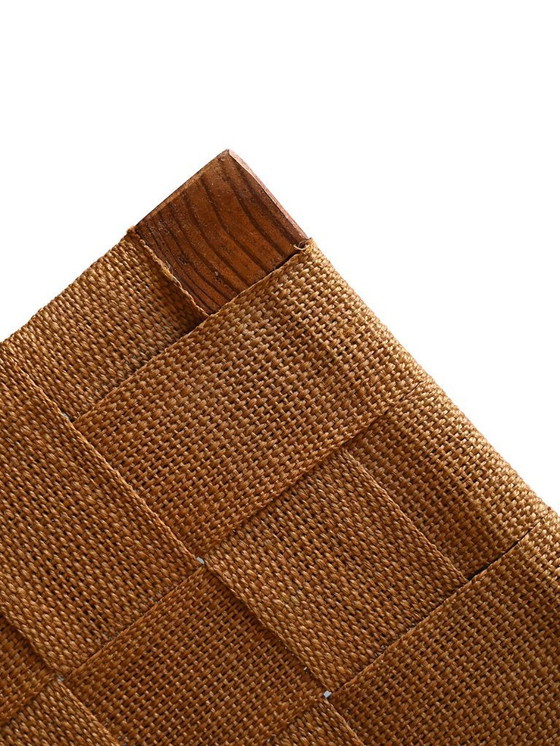 Image 1 of Paar Scandinavische vintage grenen krukken met gevlochten zittingen