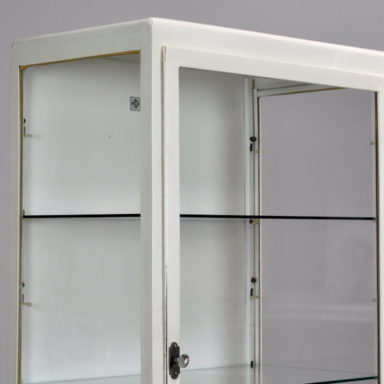 Gabinete médico antiguo, década de 1970. – Hosmet, Armarios, Glass, Metal (photo 5 of 9)