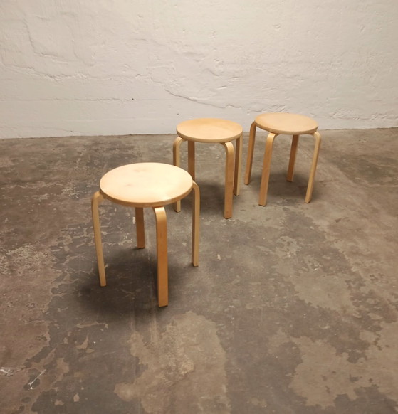 Image 1 of 3 x IKEA Frosta Hocker