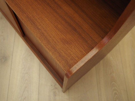 Libreria danese impiallacciata in teak con ante scorrevoli, anni '70, Librerie, Legno, Marrone (foto 13 di 15)