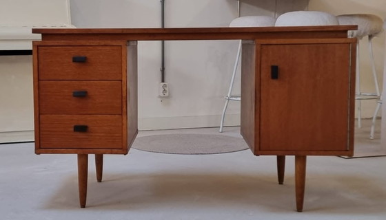 Image 1 of Schreibtisch aus der Mitte des Jahrhunderts