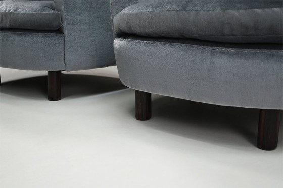 Image 1 of Set van 2 ijsblauwe mohair loungestoelen, jaren 50, Italië.