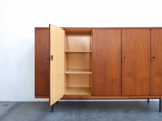 Image 1 of "TORVIK" vintage dressoir/commode uit het midden van de 20e eeuw