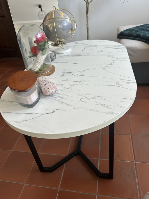 Table de salon effet marbré