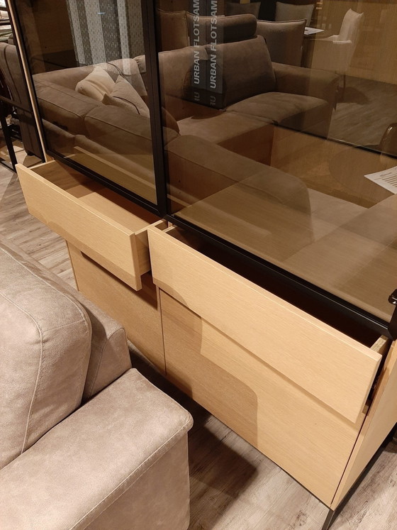 Imine – Label, Display cabinets (photo 4 of 4)