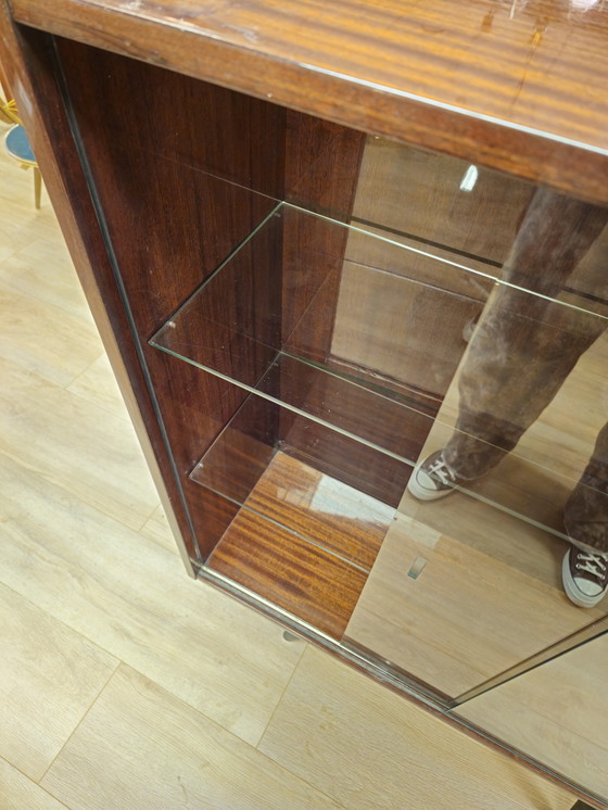 Image 1 of Vetrina vintage con ripiani in vetro