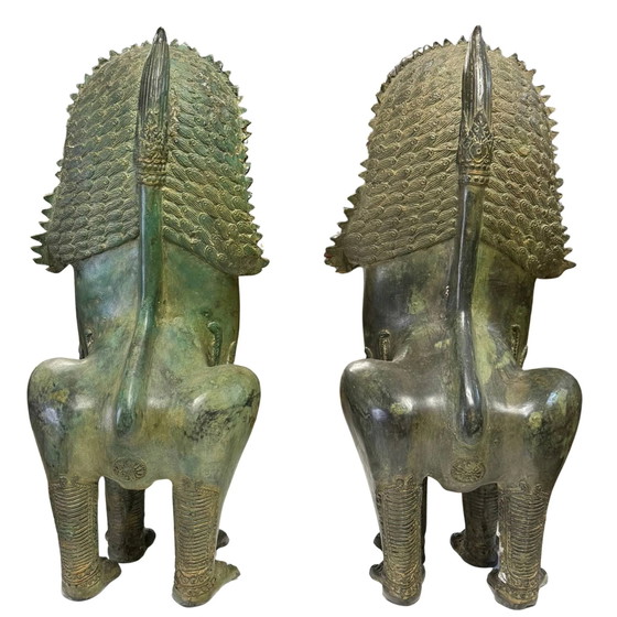 Coppia di Leoni del Tempio Singha Monumentali - Antichissimi Guardiani della Casa - 7,4 kg Bronzo – Sculture (photo 6 of 10)