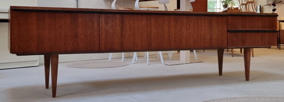 Lowboard Mid Century – Vitrines, Bois (photo 2 of 21)