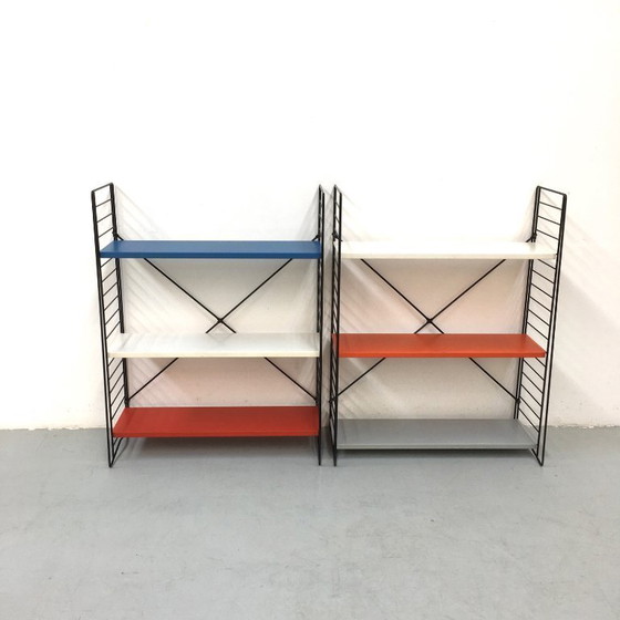 Image 1 of Estanterías autoportantes Tomado de A.D Dekker 1960