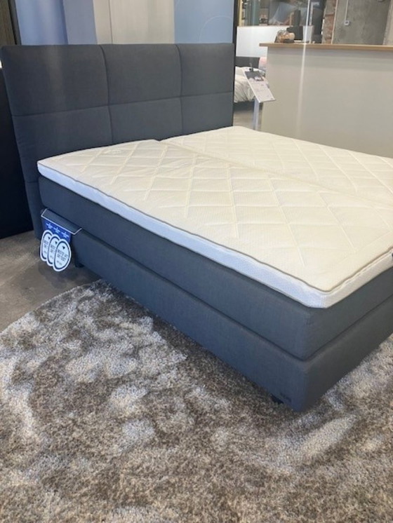 Image 1 of Auping Boxspring Valencia 180x200