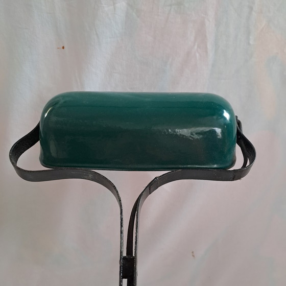 Image 1 of Schaco G1285 Notarlampe, zweiarmig, Emaille-Schirm aus den 1920er Jahren